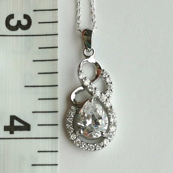 NEW, modern teardrop cz sterling silver pendant necklace - Picture 5 of 7